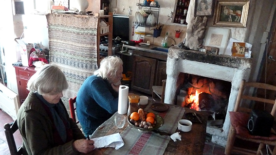 Barbara et Evert à Lacoste lors d'un entretien